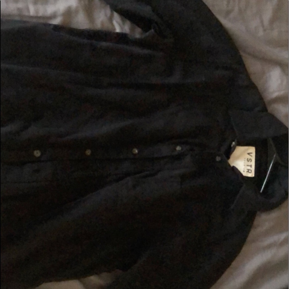 Black Tillys VSTR button up never worn